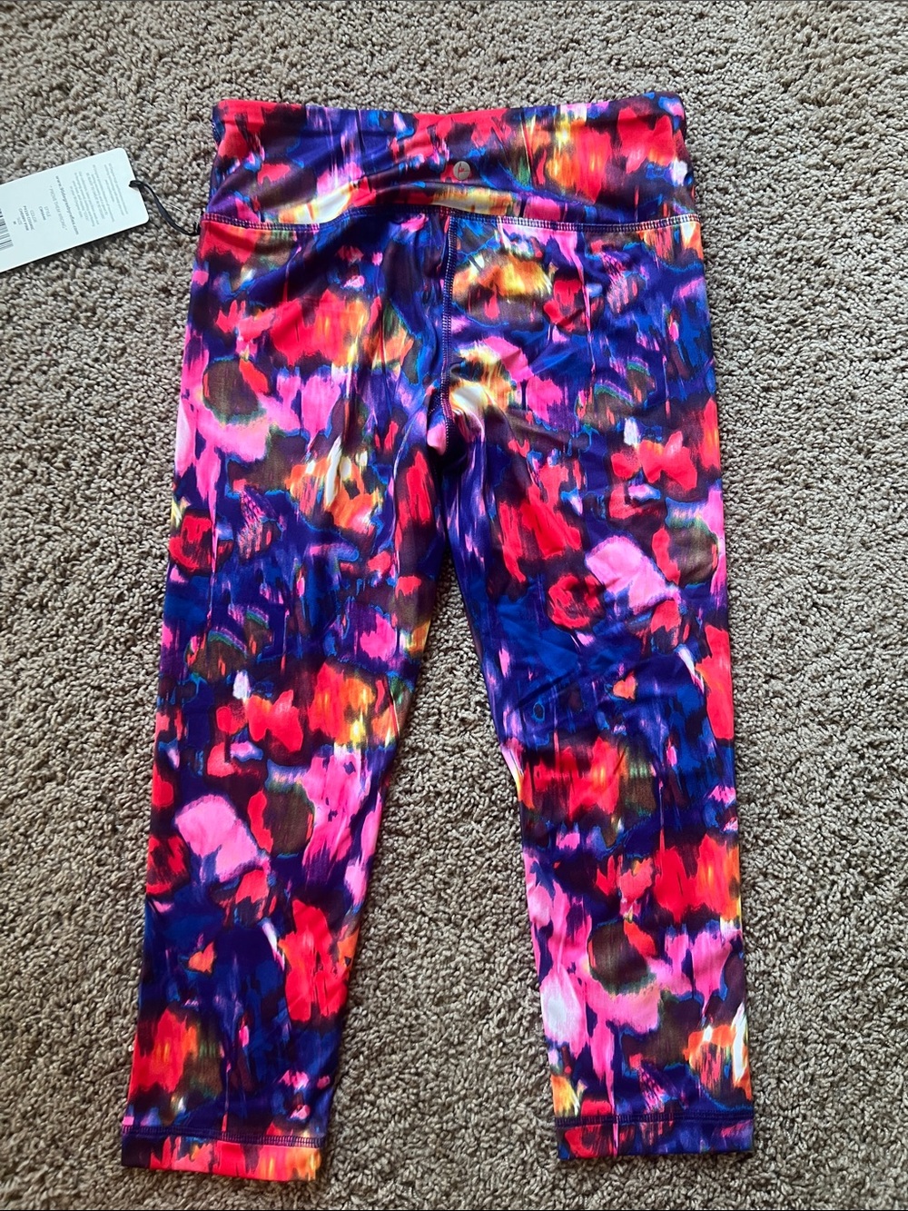 90 Degree By Reflex women’s Bright Multicolor Capri Leggings Size Medium - Picture 4 of 5